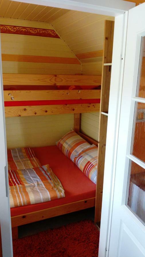 Appartement Ferienunterkuenfte Wesenberg Extérieur photo