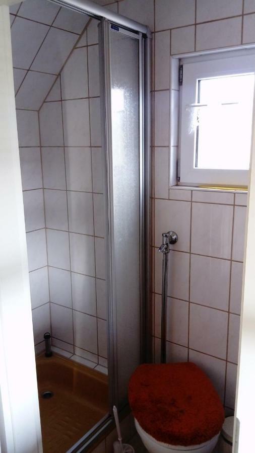 Appartement Ferienunterkuenfte Wesenberg Extérieur photo